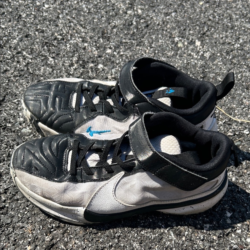 Nike Black, Gray and Blue Kids' Mid-Top Athletic Sneakers